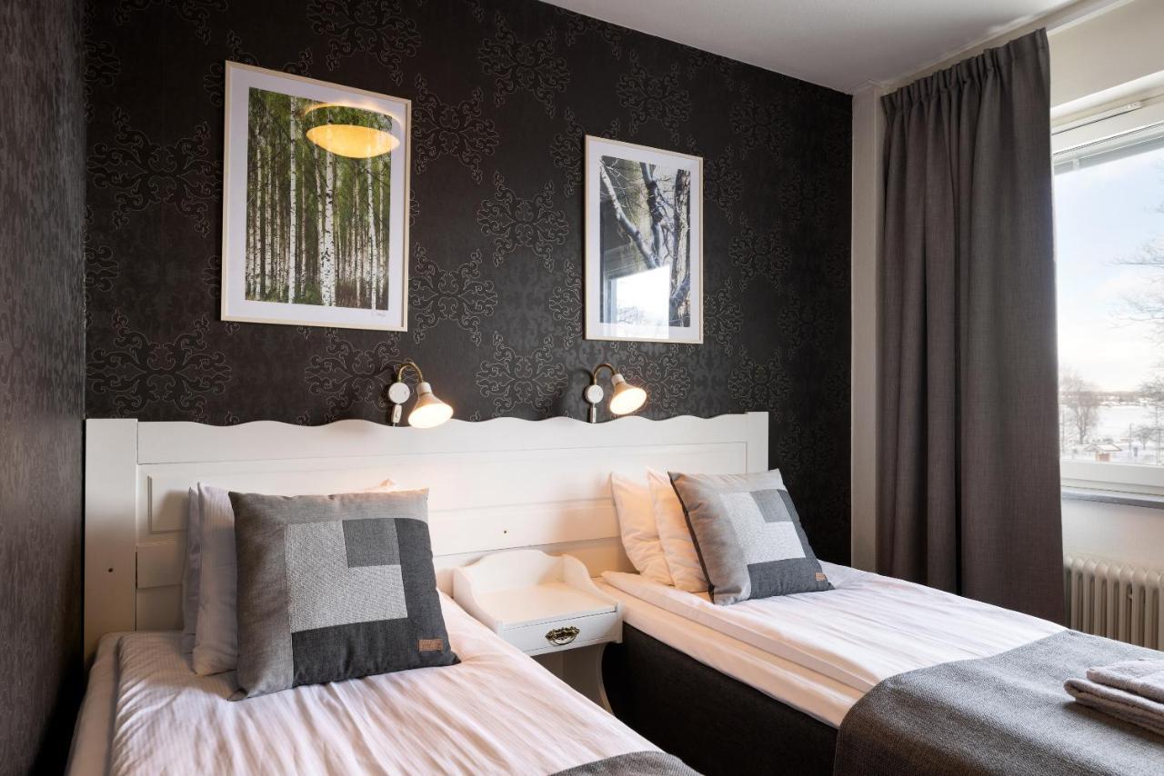 Hotel Bishops Arms Mora Extérieur photo