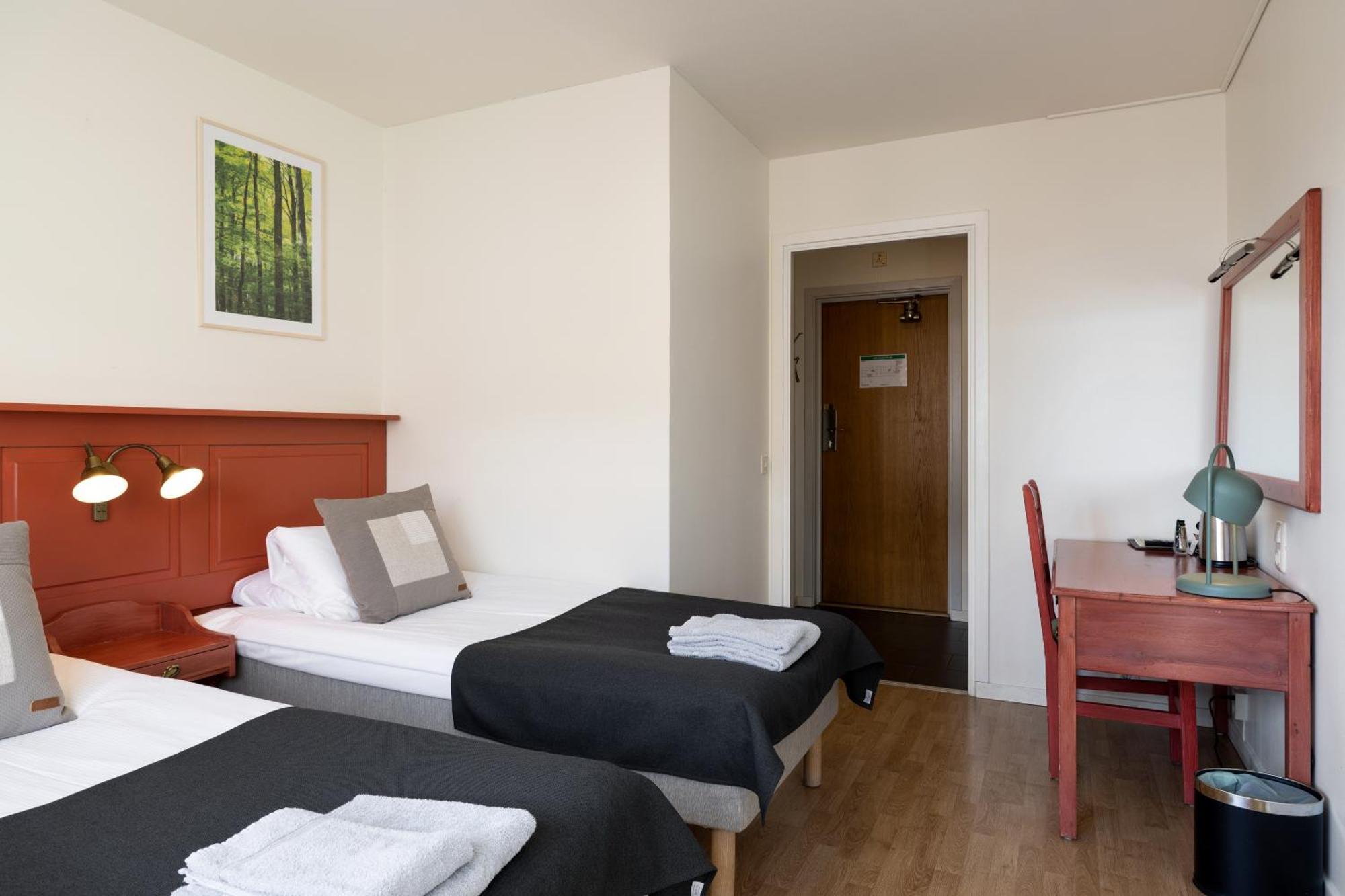 Hotel Bishops Arms Mora Chambre photo