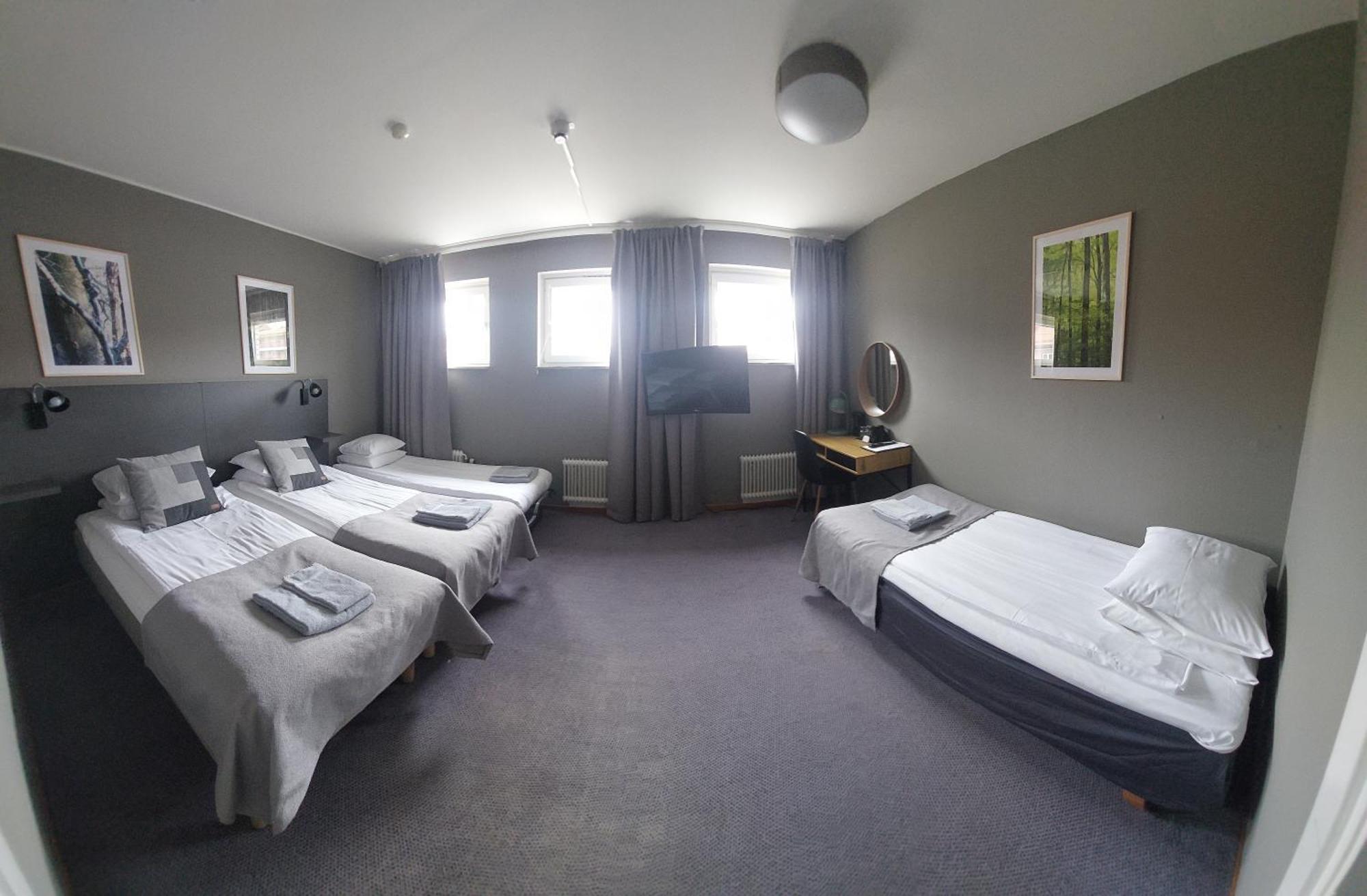 Hotel Bishops Arms Mora Extérieur photo